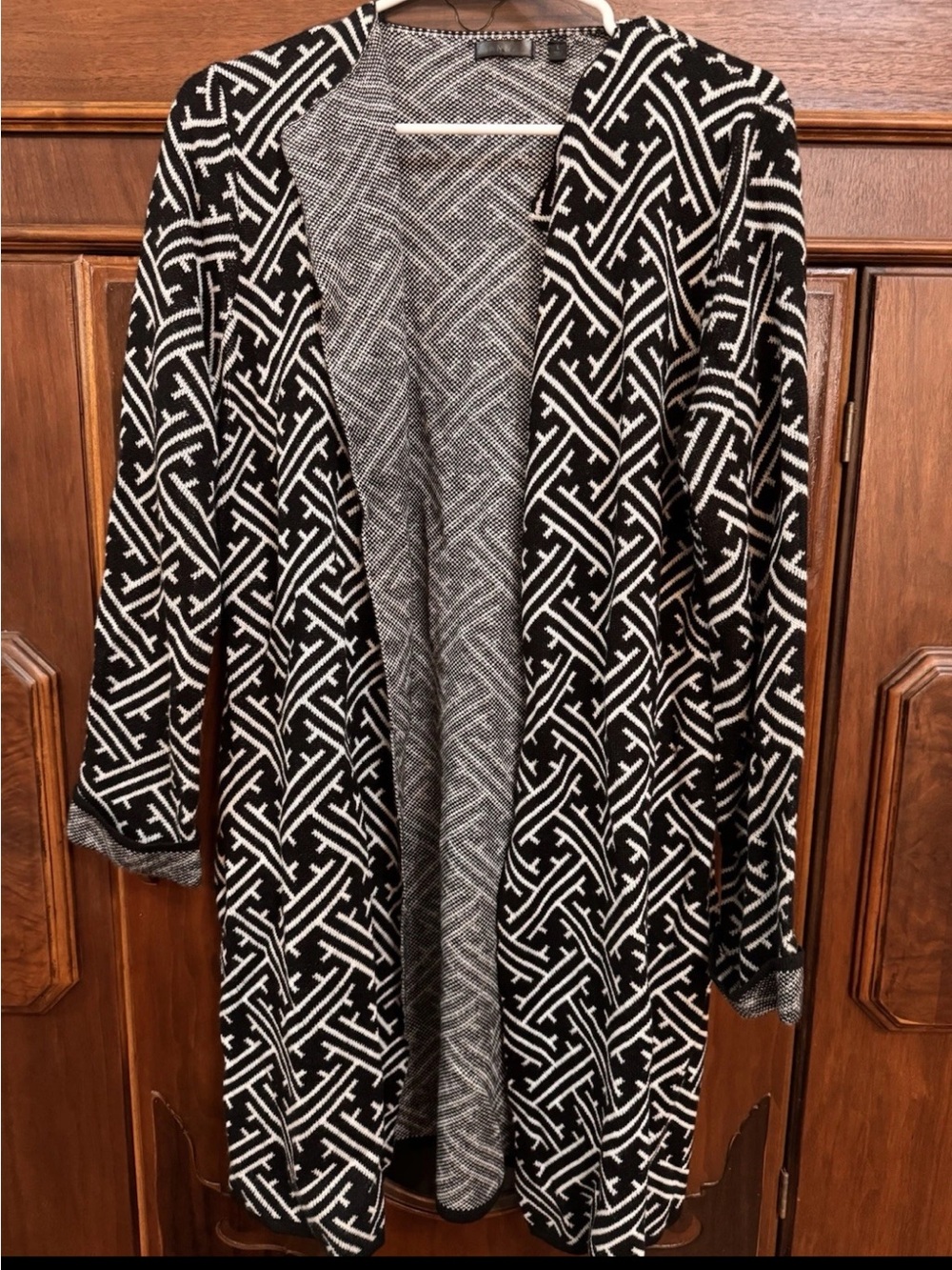 Hannah Black and White Geometric Open-Front Cardigan